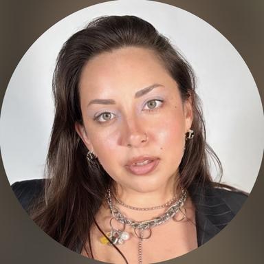 Thalita Bueno Profile Photo